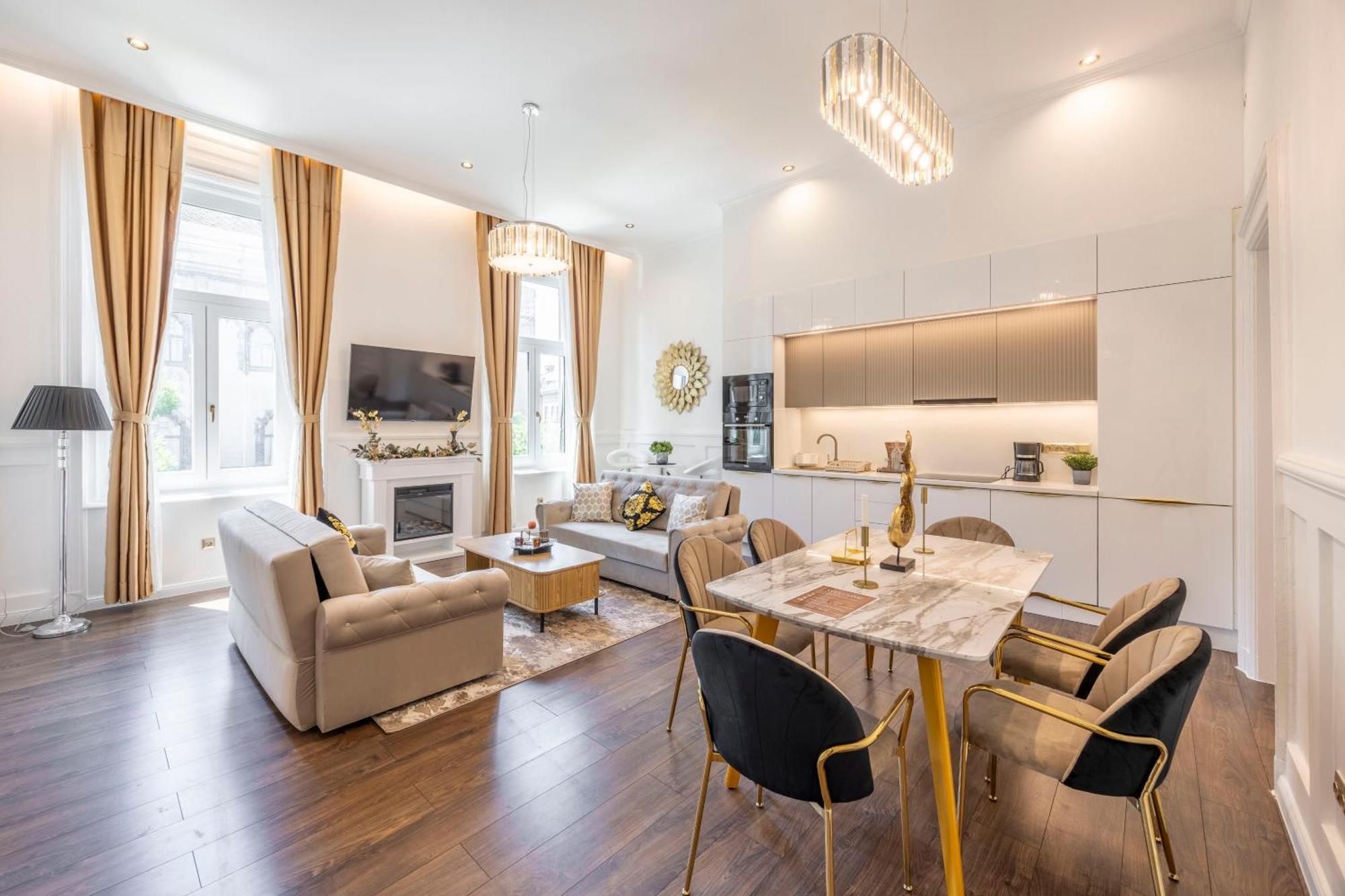 High-end Luxurious Quentin In The Heart Of * Budapeste