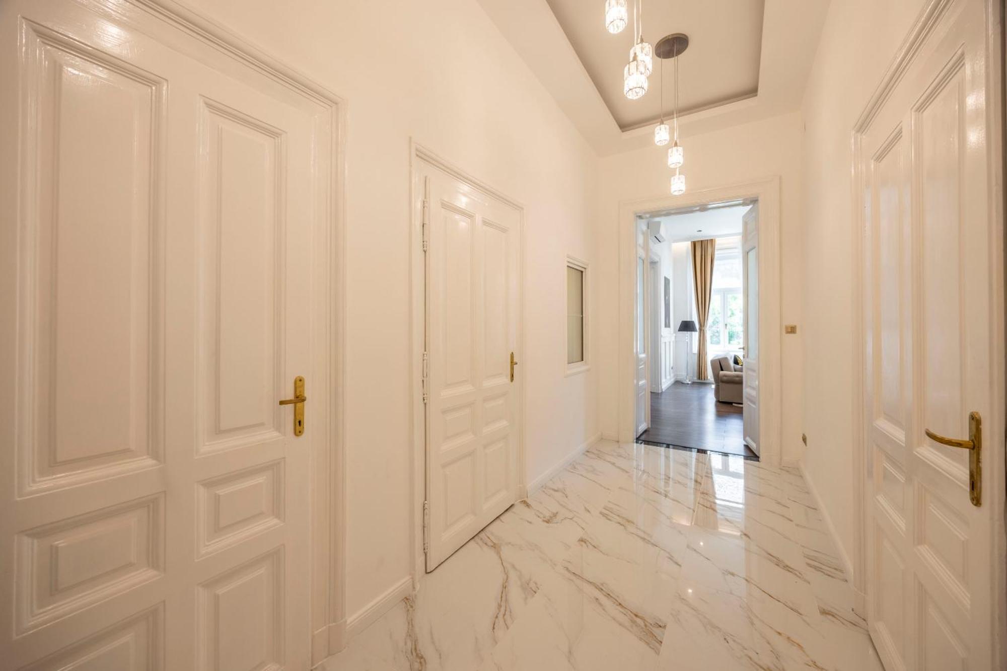 Apartamento High-end Luxurious Quentin In The Heart Of Budapeste